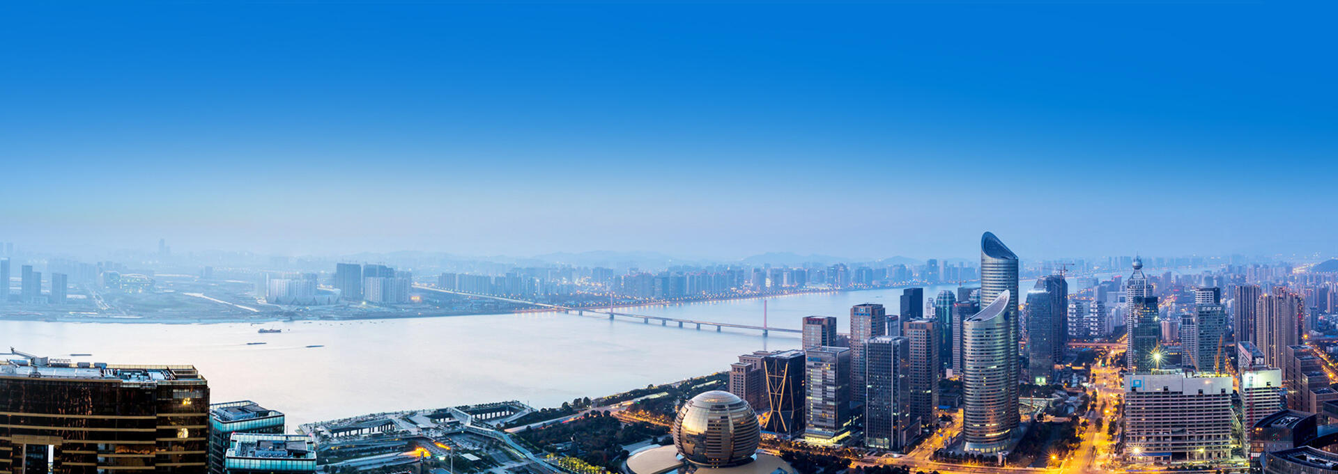 东方建站-南京蓝首水处理设备有限公司